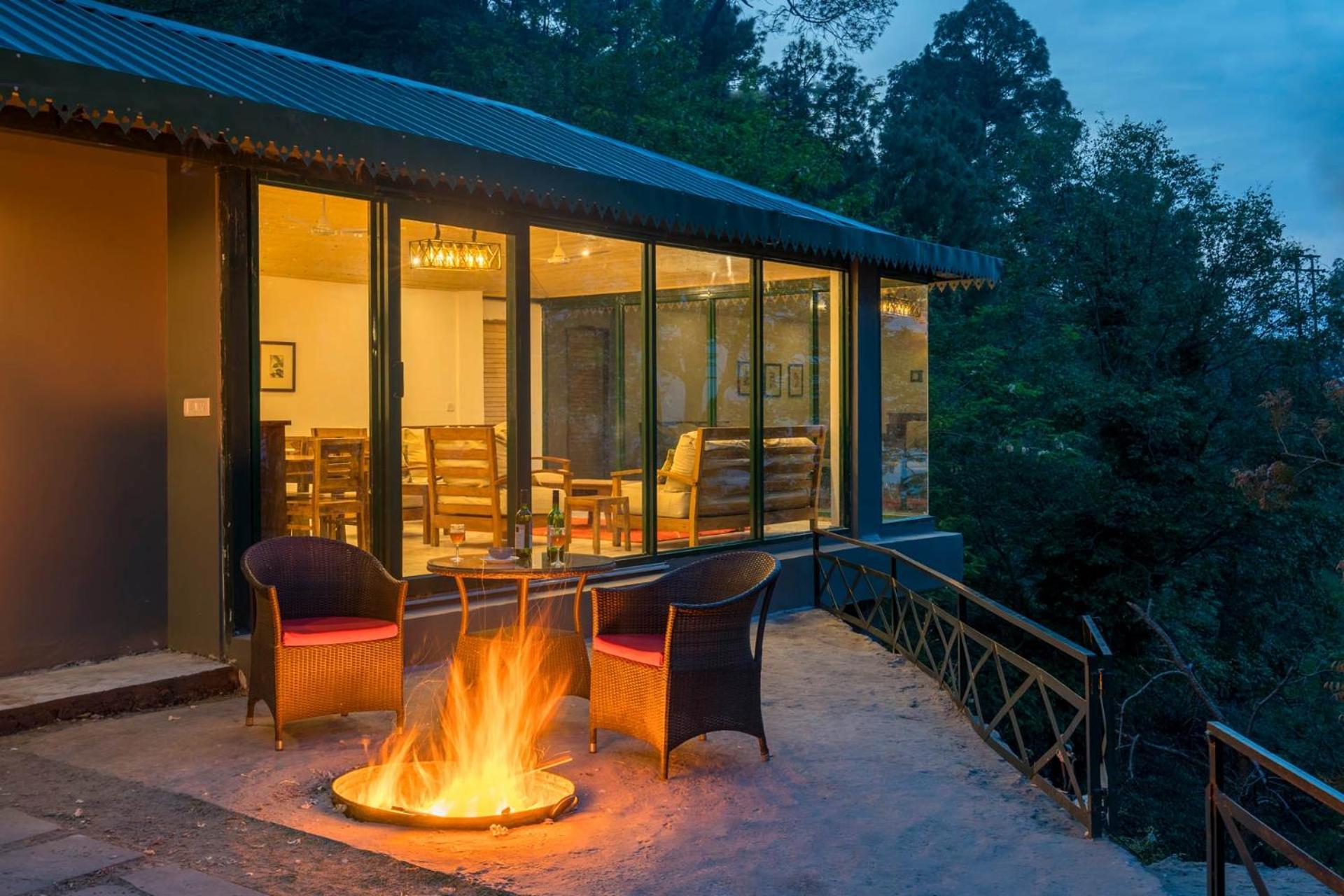 Stayvista At Padam Hill- Pet Friendly Villa With Garden Kasauli Exterior photo