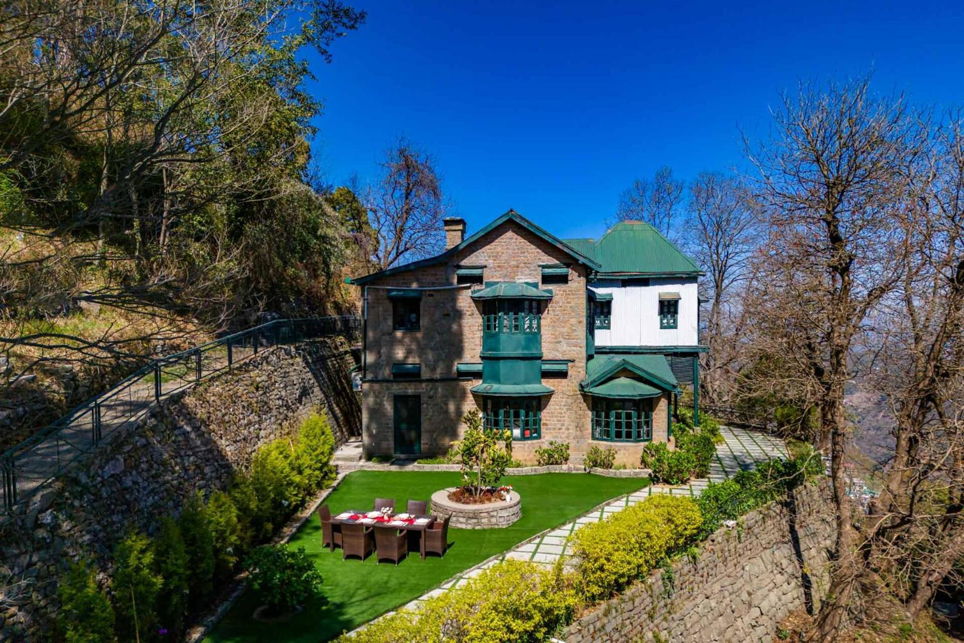 Stayvista At Padam Hill- Pet Friendly Villa With Garden Kasauli Exterior photo